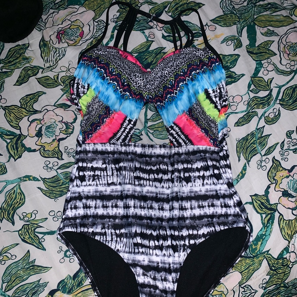 Bath suit